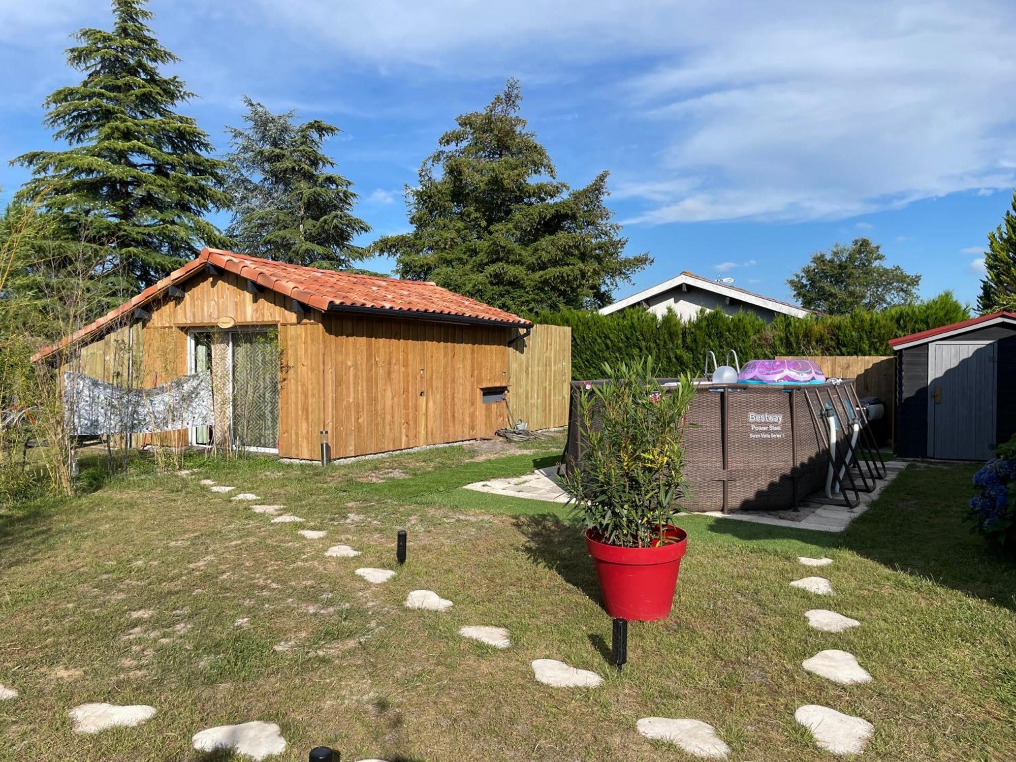 « Aux Bonheurs Landais » Hotel Linxe Bagian luar foto
